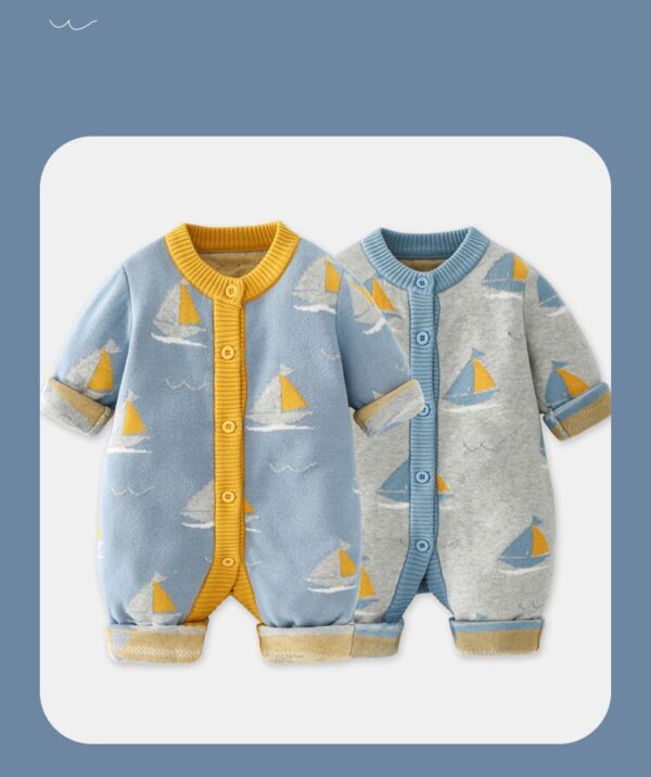 20250626_175720_705 Enterito Tejido de Punto con Divertido Diseño de Barquitos