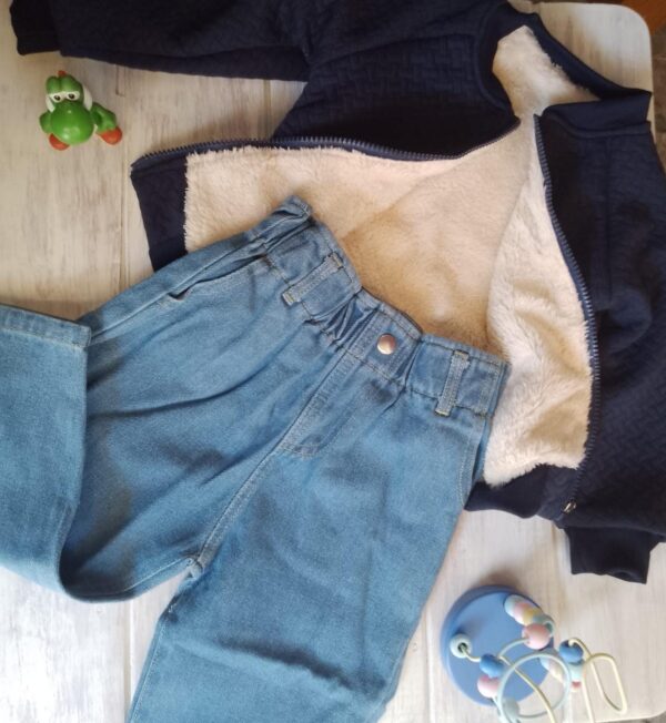 Conjunto de Campera de Paño y Pantalón Jeans